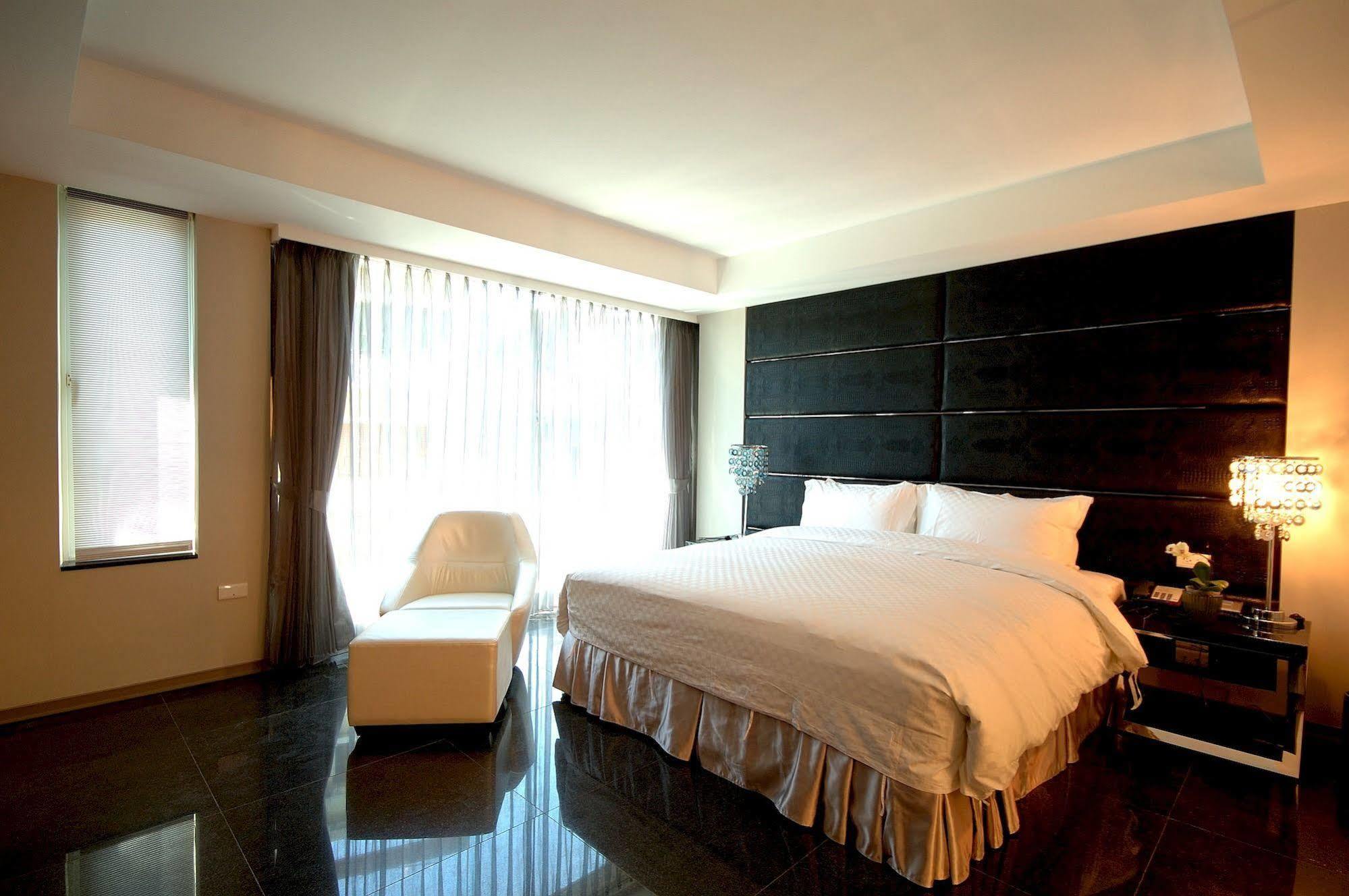 Kapok Hotel & Resorts Luodong Exterior photo